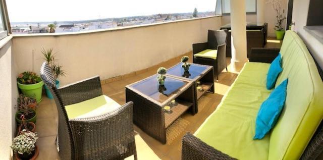 Gatu Premium Atico Parra, Parking, Piscina Comun, Terraza, Wifi , " Preferente Mayores De 25 Anos Y Familias " El Puerto de Santa Maria Ngoại thất bức ảnh